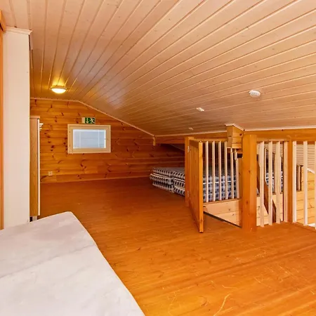 Сasa de vacaciones Hallan Paroni B Paritalo By Interhome *